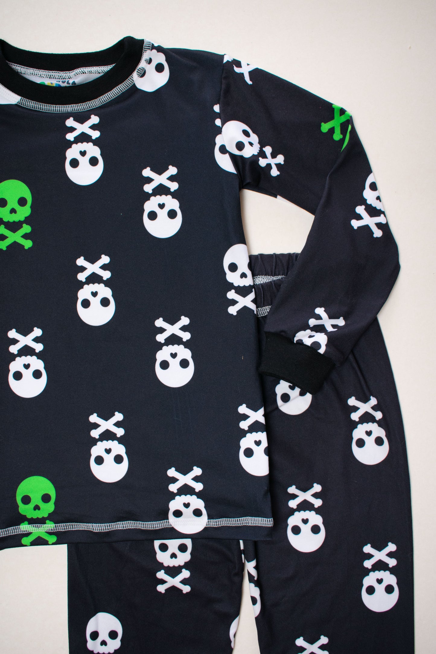 Pijama Calaveras, Halloween 👻