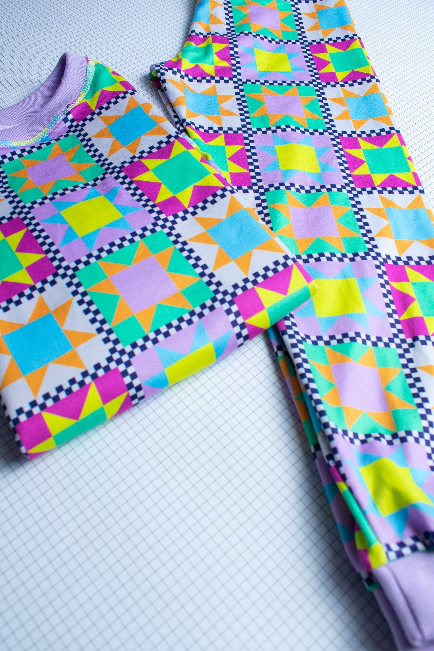 Pijama Fiesta Geométrica 80's 🪩