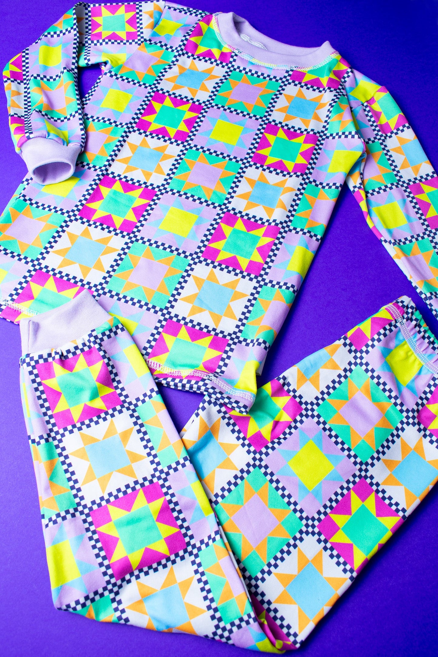 Pijama Fiesta Geométrica 80's 🪩